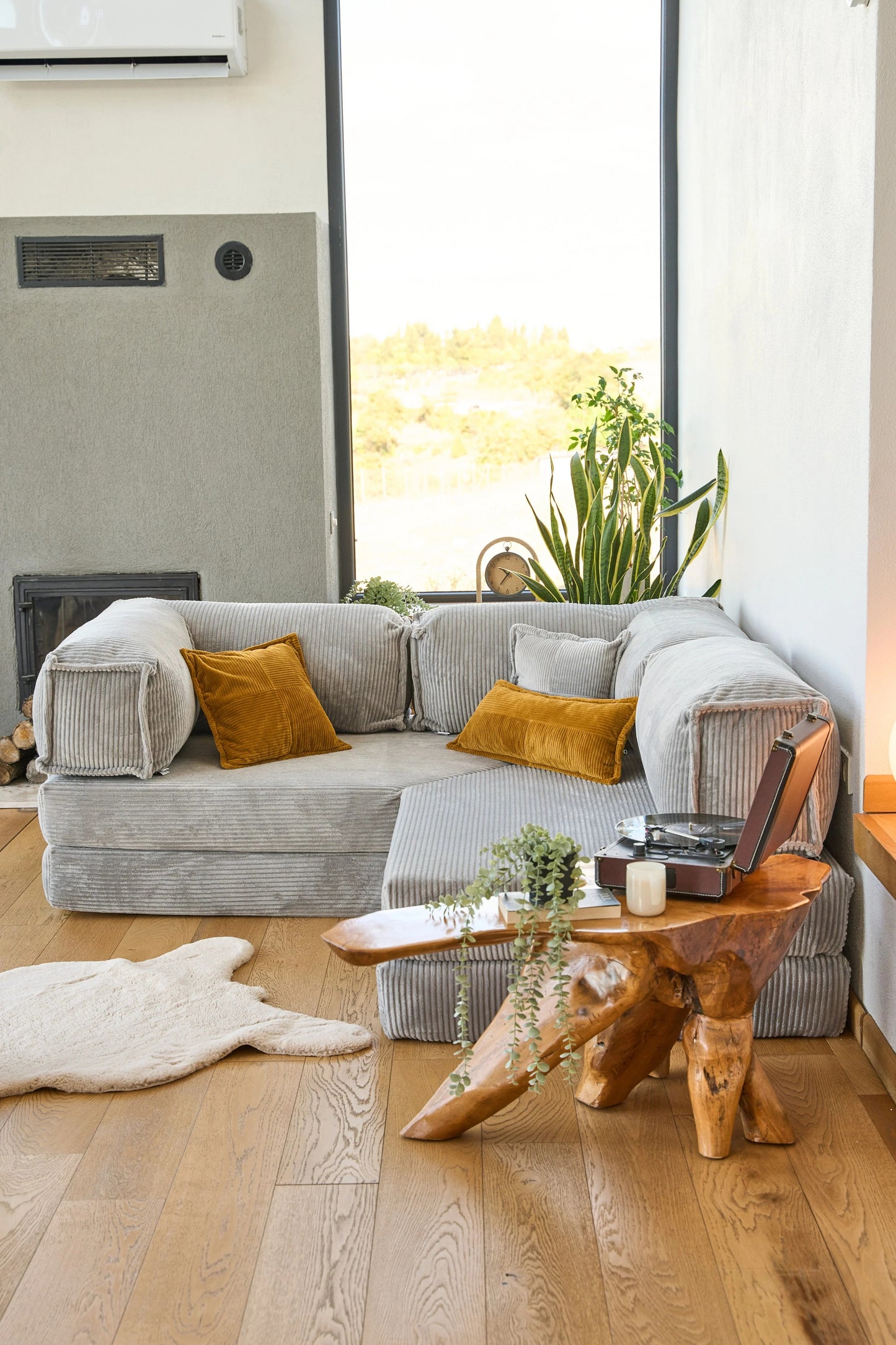 Pluffy Canyon Silver Grey