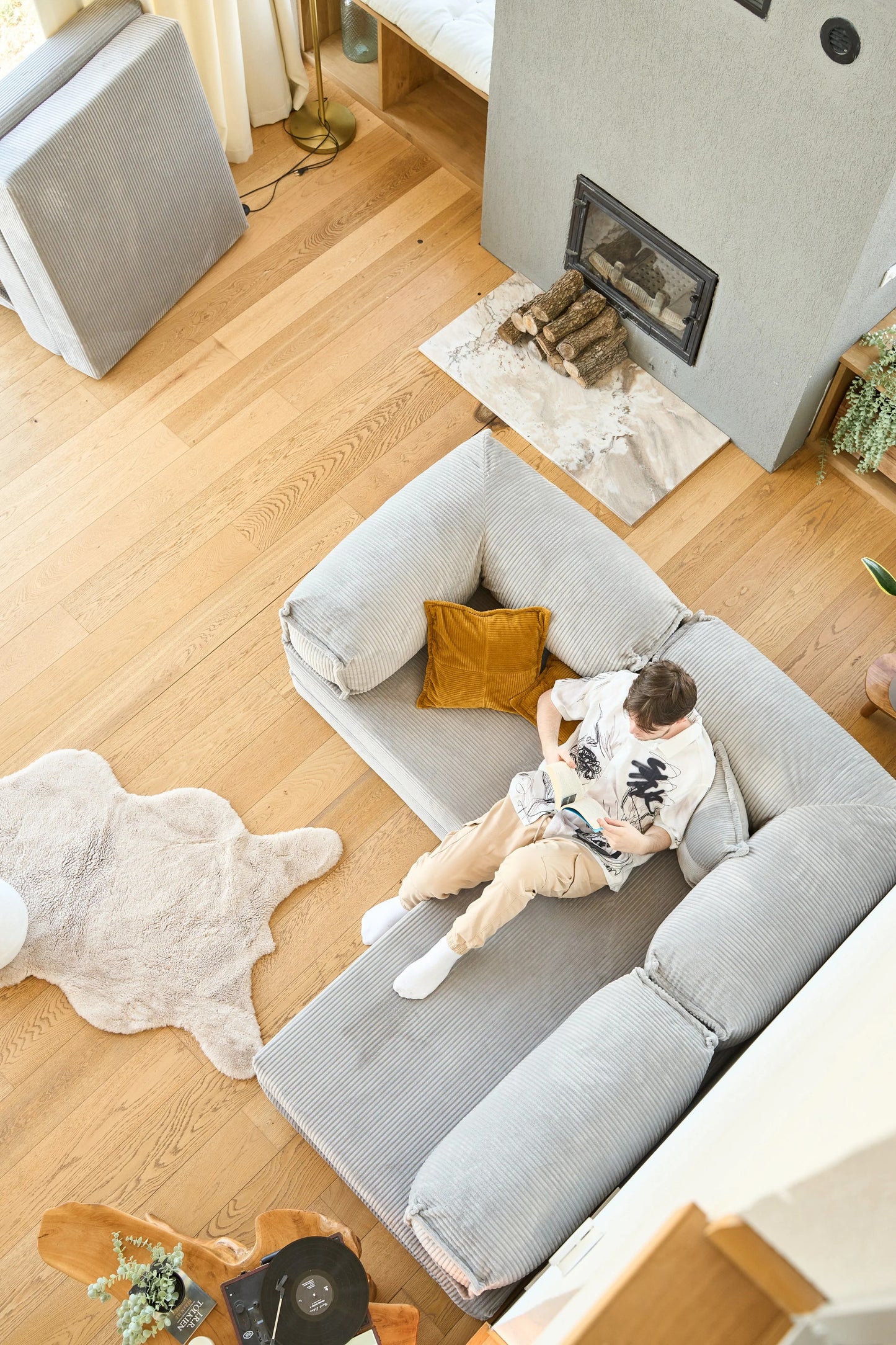Pluffy Canyon Silver Grey