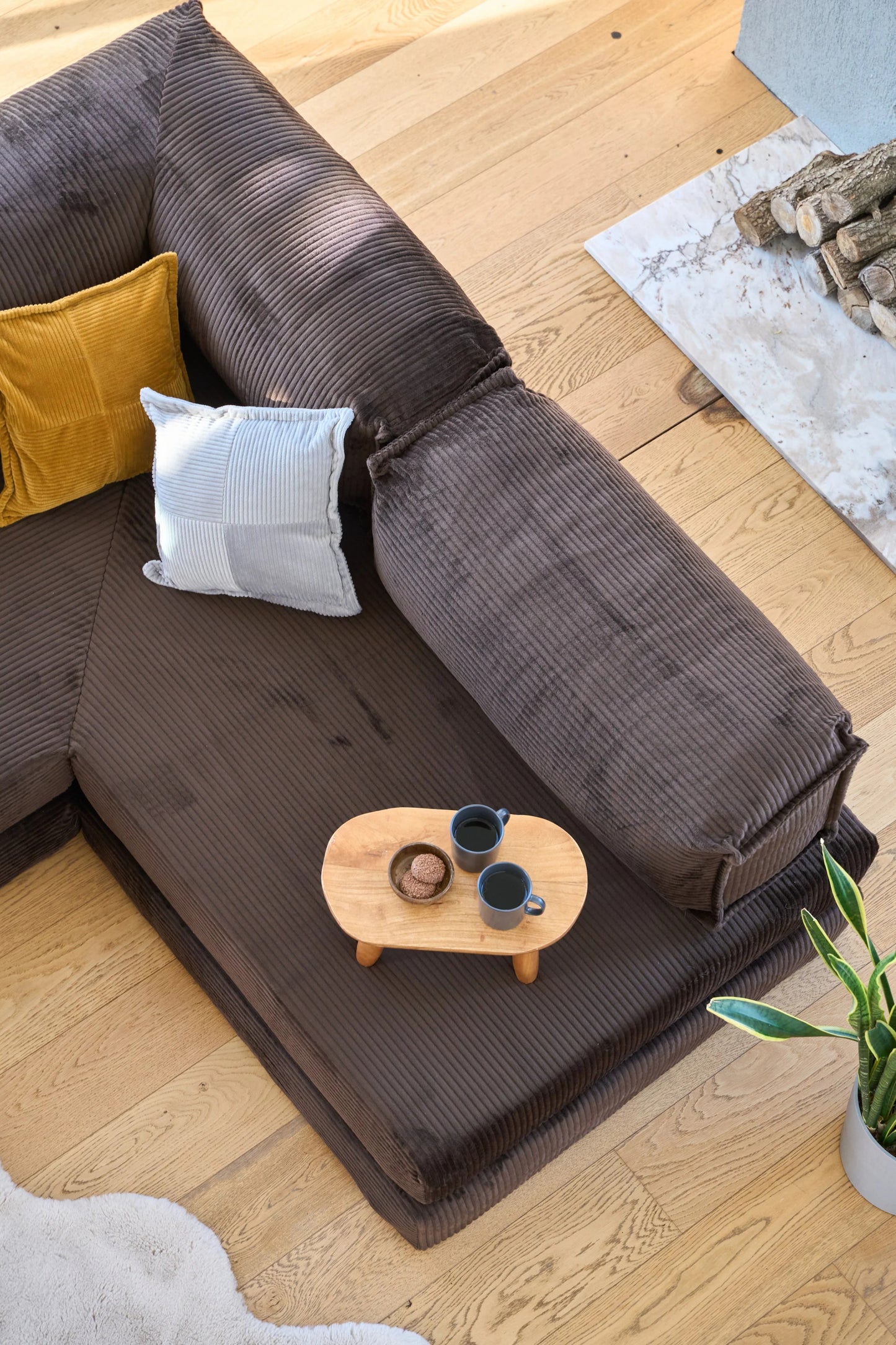 Pluffy Canyon Chocolate Brown